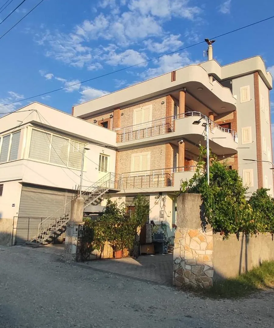 Kledi & Ilda Apartment Durres Albania